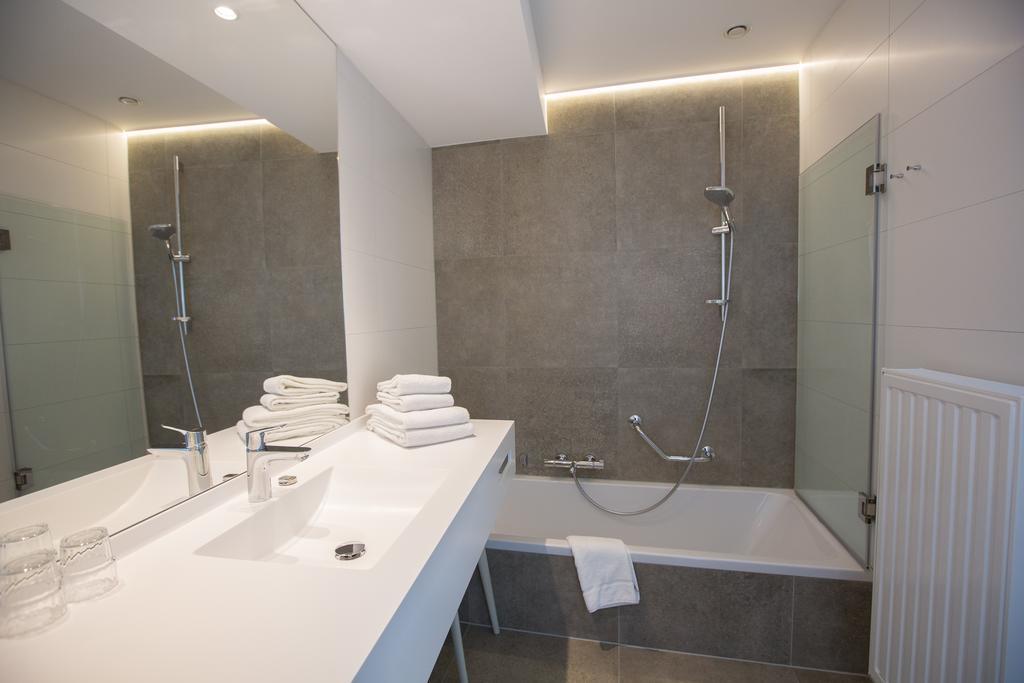 Albion Hotel Ieper Ruang foto