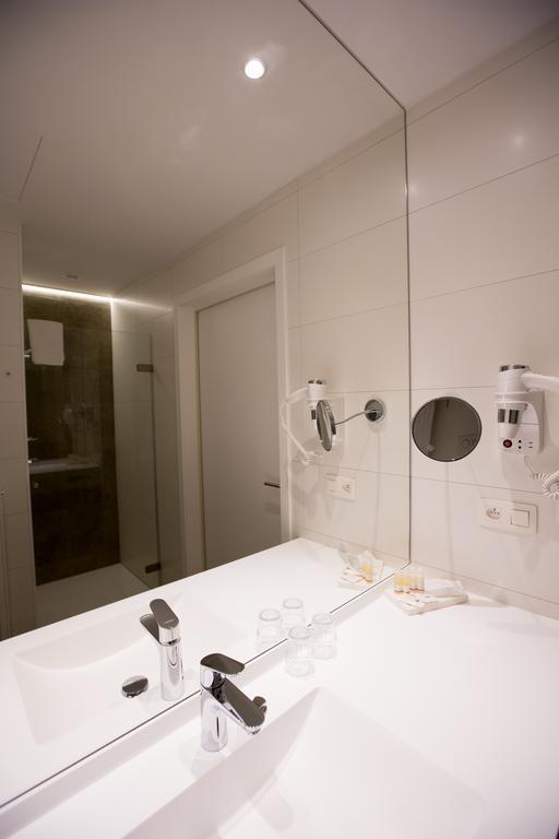 Albion Hotel Ieper Ruang foto