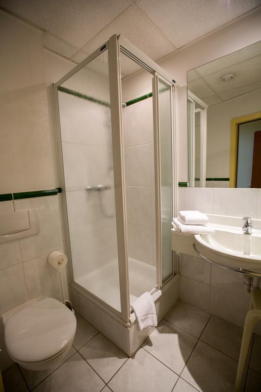Albion Hotel Ieper Ruang foto