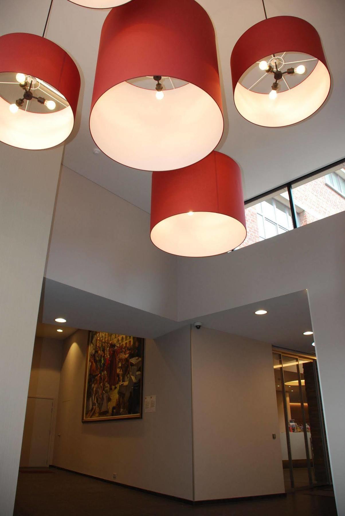 Albion Hotel Ieper Bagian luar foto